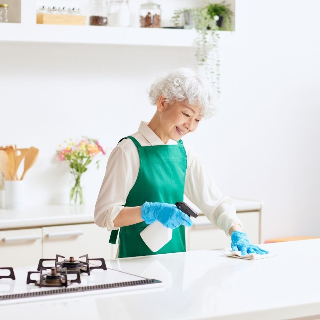 🧼 12 Expert Countertop Cleaning Tips for a Sparkling Kitchen